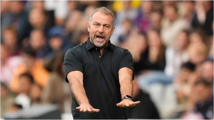 Барселона официально осталась без главного тренера на матч с Реалом