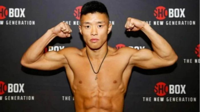 Українець вперше проведе бій за звання чемпіона світу проти непереможного гіганта