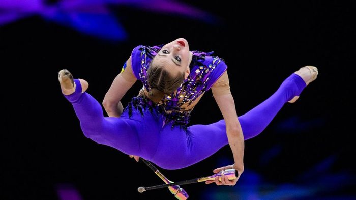 Онофрійчук: у чому феномен української суперзірки художньої гімнастики, яка рве шаблони і переписує історію