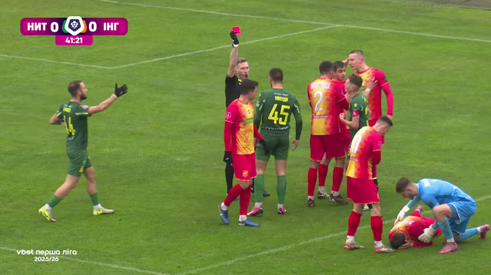 Інгулець у матчі з 2 вилученнями на 90+4 прибив клуб легенди Шахтаря й продовжив його страшну серію