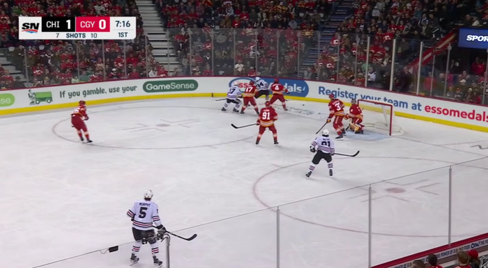 НХЛ: Чикаго продовжує переможну серію, розгромні поразки Детройта та Айлендерс