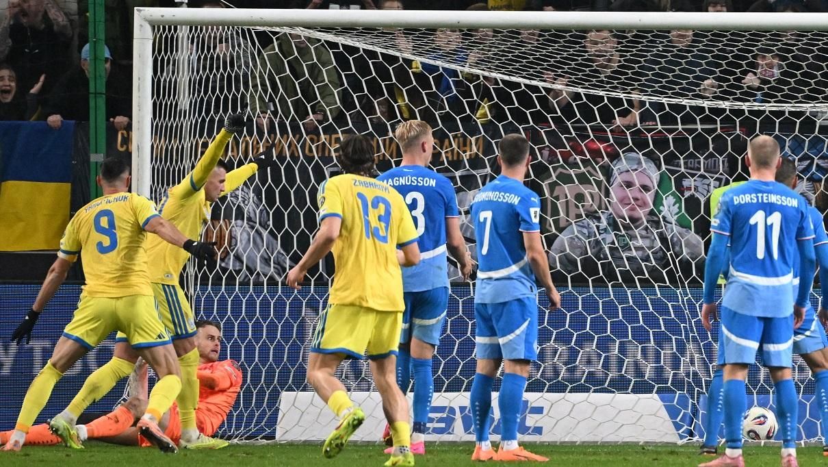 Україна – Ісландія – 2:0 / Photo by SERGEI GAPON/AFP via Getty Images