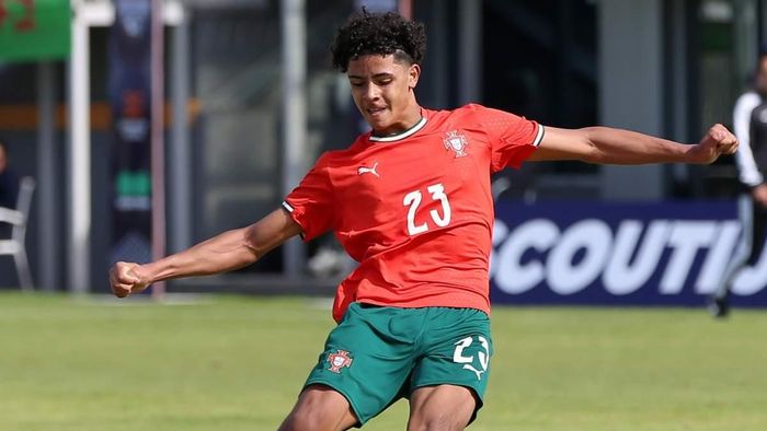 Син Роналду забив дебютний гол за збірну Португалії U-16 – відео