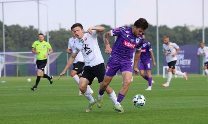 ЛНЗ с дублем Проспера обыграл Полтаву в матче УПЛ и вплотную приблизился к Шахтеру