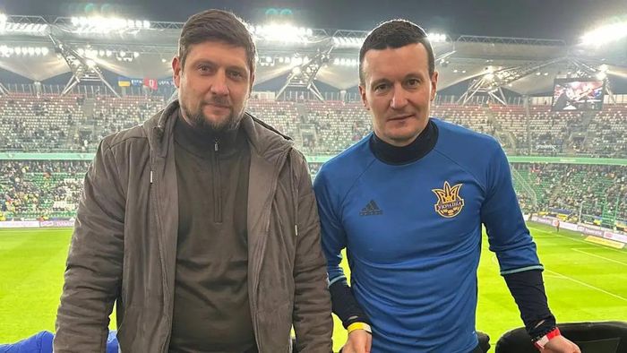 Шевченко зробив ексклюзивний подарунок Селезньову й Федецькому під час матчу з Ісландією (ФОТО)