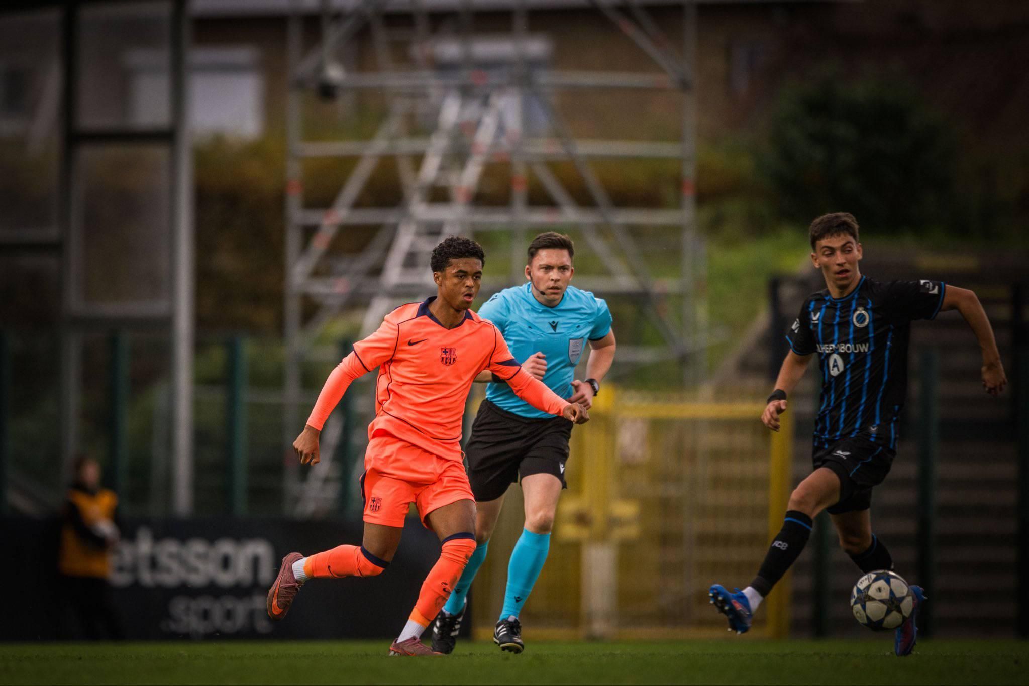 Брюгге – Барселона / Фото с X