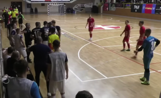 Скандал в українському футзалі: тренер відзначився огидним вчинком і отримав на горіхи від легенди