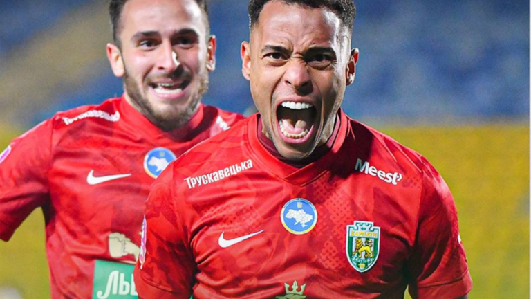 Бруніньйо / ФК Карпати Бруніньйо / ФК Карпати