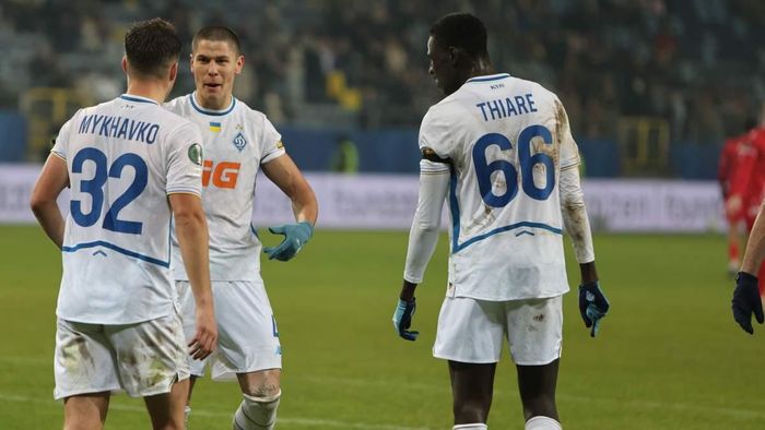 Динамо розпочало перемовини щодо Михавка з європейським клубом, де грають українці