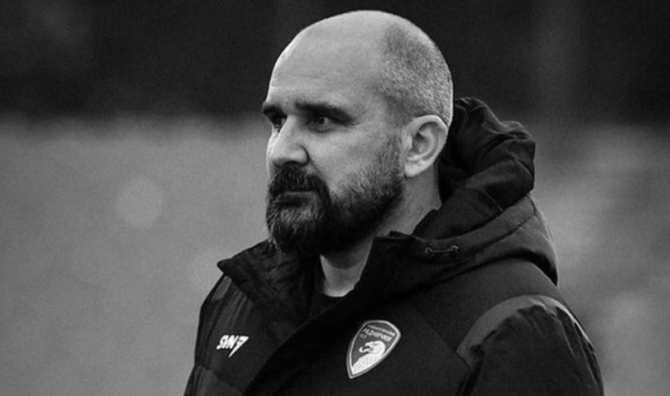 44-річний тренер помер під час матчу – трагедія сталася на очах екс-зірки УПЛ