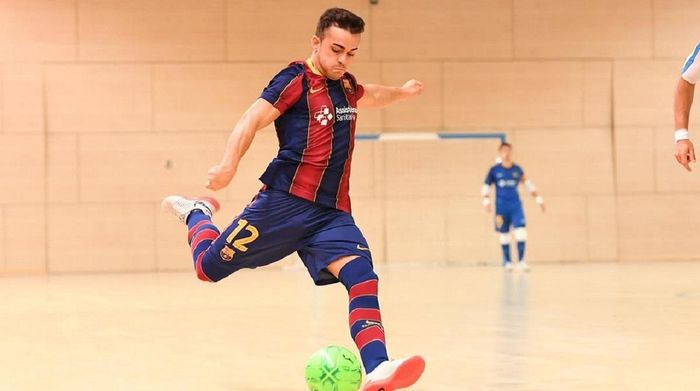 Екс-гравець Барселони втратив селезінку через 20 секунд після початку матчу – шокуючі подробиці травми (ВІДЕО)