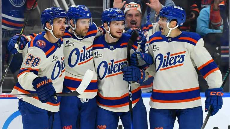 Гравці Едмонтона / NHLI 