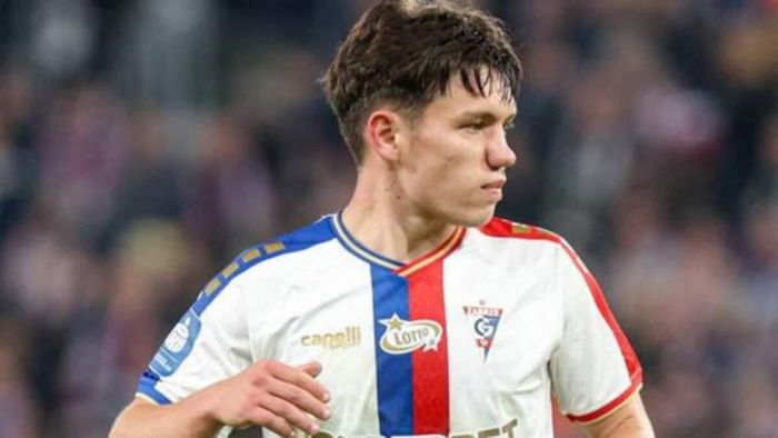 Хлань оформив гол+пас в українському дербі в чемпіонаті Польщі – перший м’яч Русина за майже 2 роки