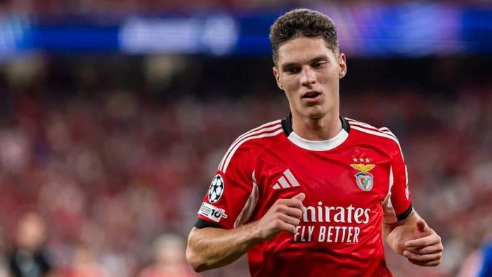 Судаков забив, Трубін парирував пенальті, але зазнав безглуздої кривди від одноклубника – Бенфіка втратила перемогу