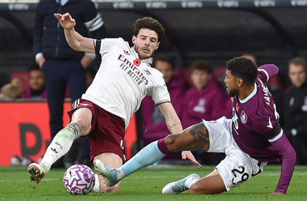 АПЛ: Ярмолюк не врятував Брентфорд від поразки, Ноттінгем без Зінченка ледь не переміг МЮ, тріумф Арсенала