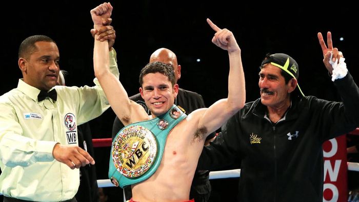 Екс-чемпіон світу з боксу оголосив про завершення кар'єри одразу після поразки нокаутом