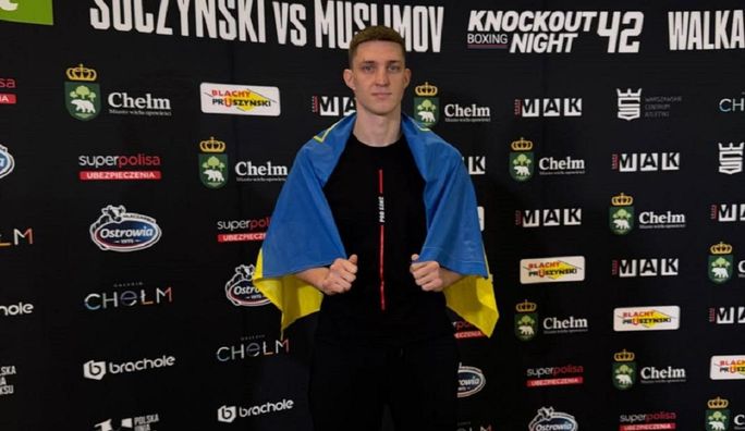 Український боксер відправив у глибокий нокаут поляка в чемпіонському бою – опонента винесли з рингу (ВІДЕО)