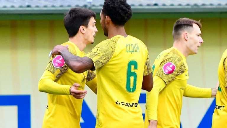 Лівий берег розписав нічию з Черніговом / Фото київського клубу Лівий берег розписав нічию з Черніговом / Фото київського клубу