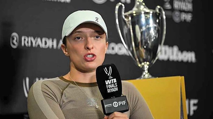 Розгромна перемога Свьонтек над чемпіонкою Australian Open – відеоогляд матчу Підсумкового турніру 