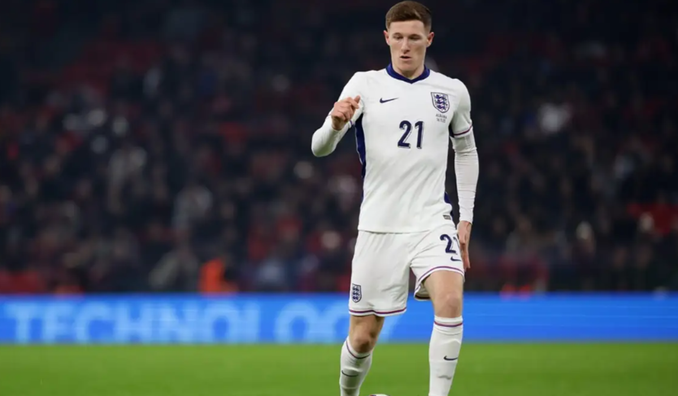 Манчестер Сіті хоче замінити володаря "Золотого м'яча" одноклубником Зінченка