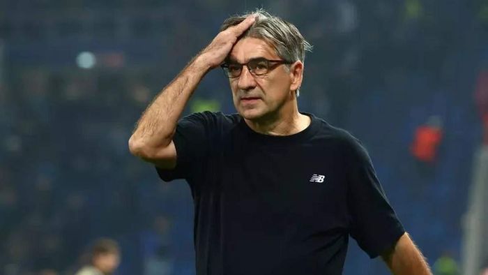 Аталанта офіційно звільнила тренера, який провалився з Довбиком та вилетів з АПЛ