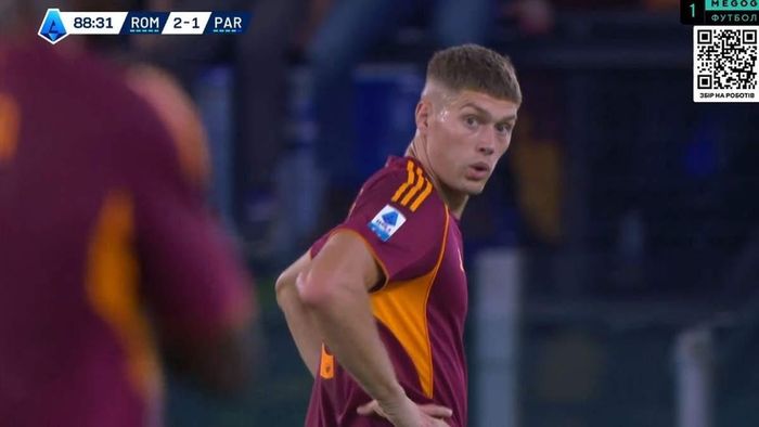 Довбык получил шанс стать основным в Роме – чемпион мира выбыл при странных обстоятельствах