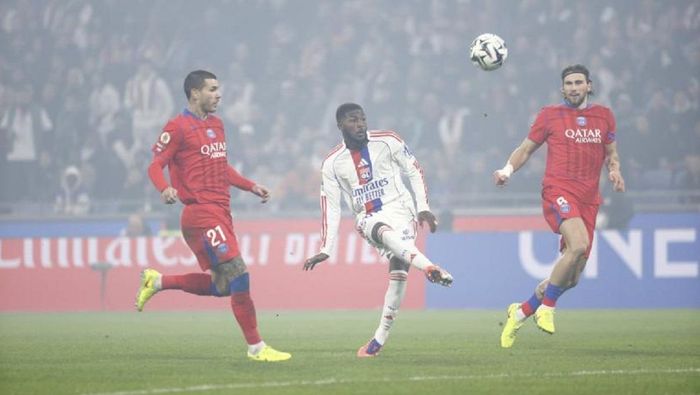 ПСЖ вирвав драматичну перемогу над командою Фонсеки – Забарний провинився у 2 голах