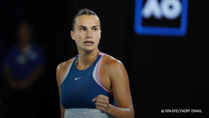 Зашкварна Соболенко здолала Пегулу і забезпечила собі місце у плей-офф Підсумкового турніру