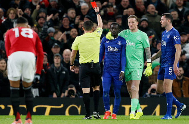 Манчестер Юнайтед – Евертон / Photo by Richard Sellers/Allstar / Contributor via Getty Images Манчестер Юнайтед – Евертон / Photo by Richard Sellers/Allstar / Contributor via Getty Images