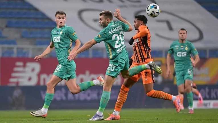 Динамо обыграло Шахтер / Фото донецкого клуба