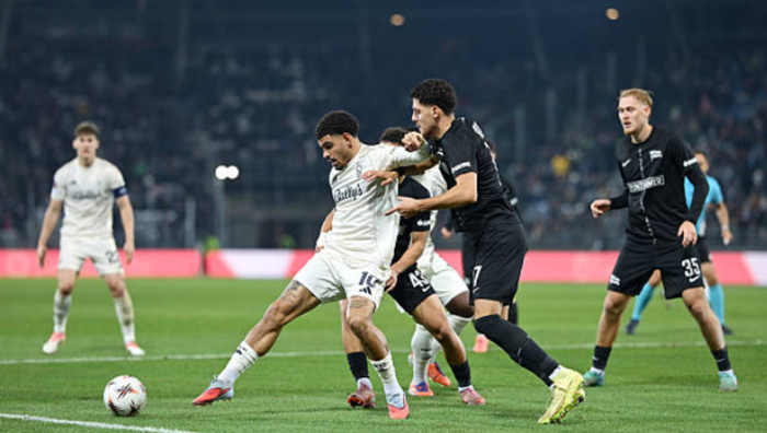 Ліга Європи: Ноттінгем Форест без Зінченка знову не виграв, Порту втратив очки проти аутсайдера Ліга Європи: Ноттінгем Форест без Зінченка знову не виграв, Порту втратив очки проти аутсайдера