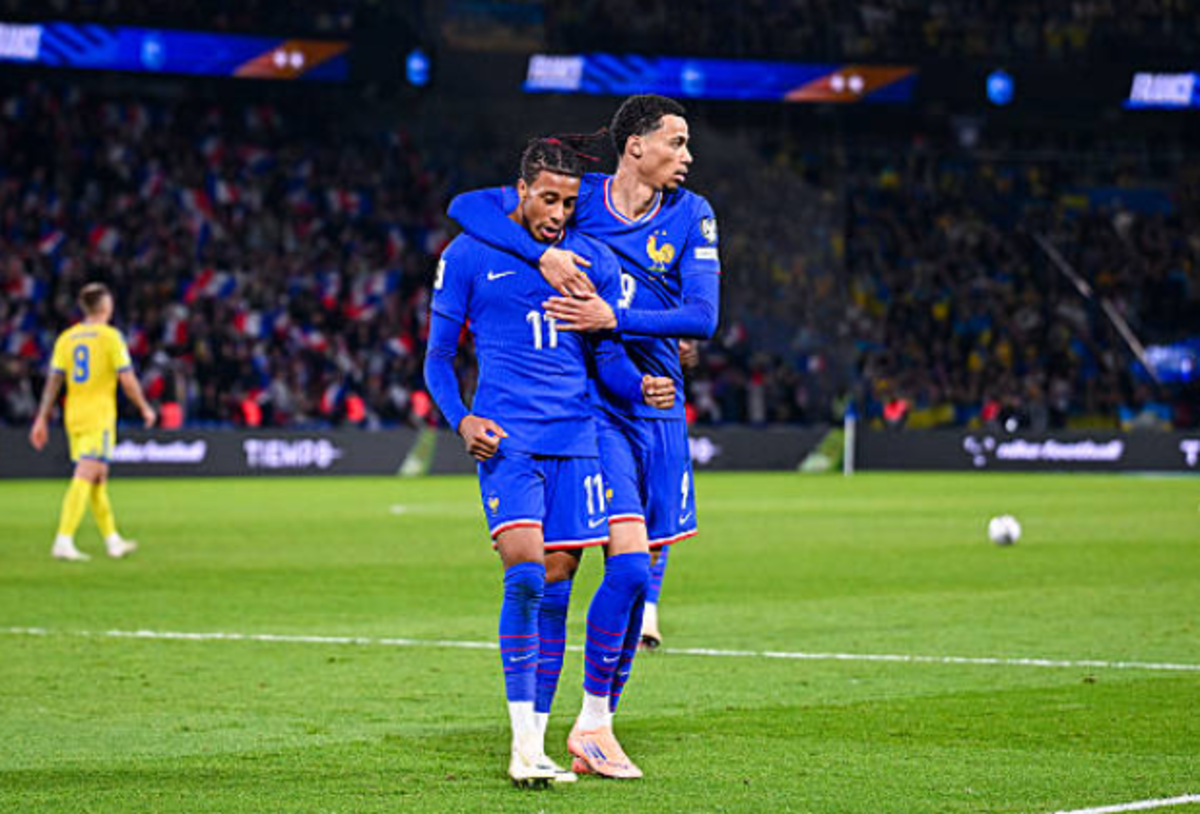 Майкл Олисе (слева) / Baptiste Fernandez / Contributor via Getty Images