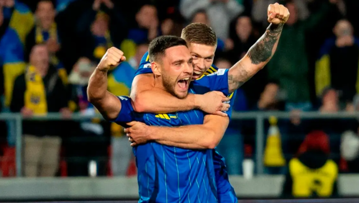 Звезда сборной Украины по футболу имеет сенсационный вариант продолжения карьеры – он уже принял решение Звезда сборной Украины по футболу имеет сенсационный вариант продолжения карьеры – он уже принял решение