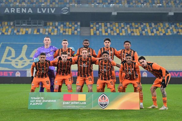 Розклад 13-го туру УПЛ: важка місія Карпат, випробування Динамо, Шахтар зіграє проти Оболоні