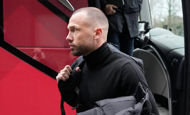 Невдаха Ліги чемпіонів офіційно звільнив головного тренера 