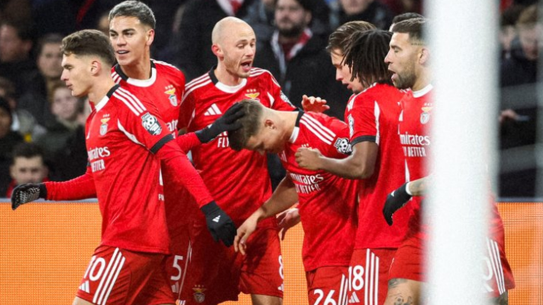 Гравці Бенфіки / Фото Бенфіка Гравці Бенфіки / Фото Бенфіка