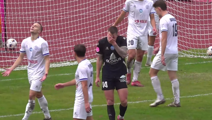 Сенсационный четвертьфиналист Кубка Украины потерпел фиаско в Первой лиге –Экс-игрок Шахтера победил несмотря на красную Сенсационный четвертьфиналист Кубка Украины потерпел фиаско в Первой лиге –Экс-игрок Шахтера победил несмотря на красную