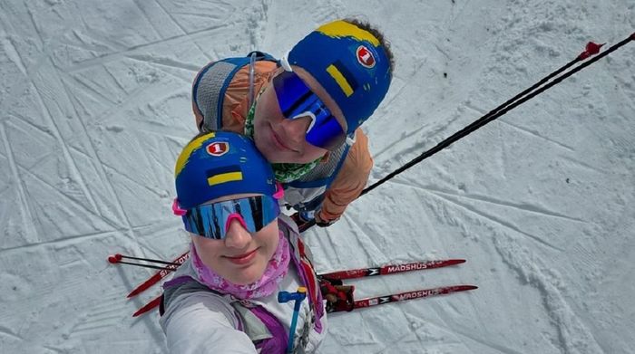 Дмитренко и Меркушины соревнуются в первом спринте сезона – бесплатная онлайн-трансляция гонки