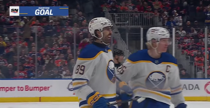 НХЛ: Кросби не спас Питтсбург от поражения, Макдэвид едва не сотворил эпический камбэк против Баффало