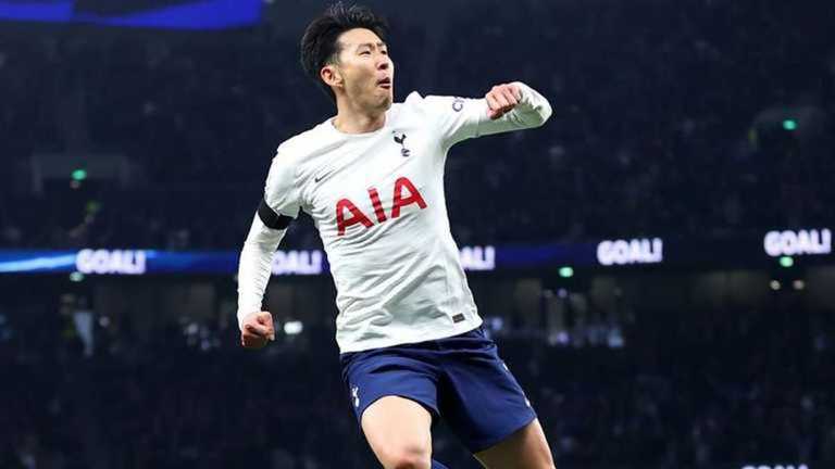 Сон Хин Мін у складі Тоттенхема / фото getty images