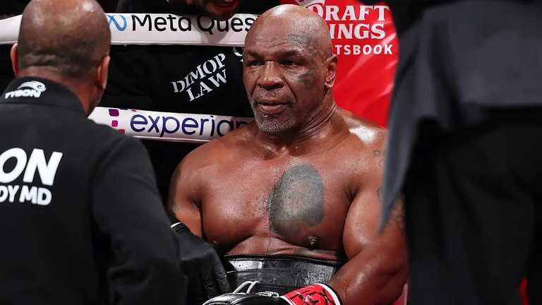 Майк Тайсон / Getty Images Майк Тайсон / Getty Images