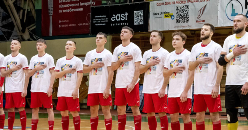 ТЦК мобілізував двох українських футзалістів по дорозі на матч – відомі сенсаційні деталі