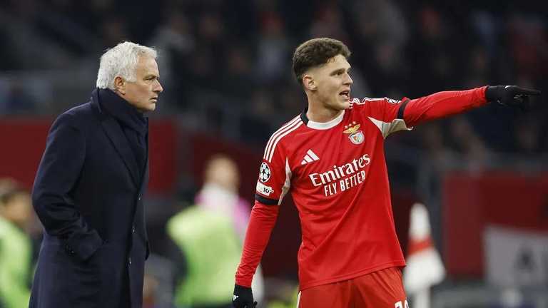 Жозе Моурінью і Георгій Судаков / фото: Getty Images