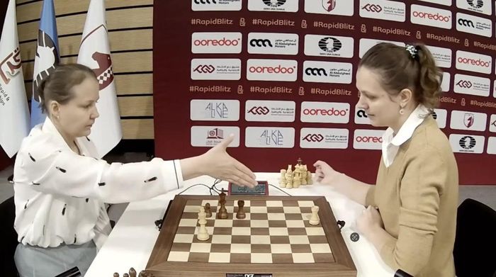 Анна Музычук победила россиянку-путинистку и не пожала ей руку на ЧМ по блицу (ФОТО)