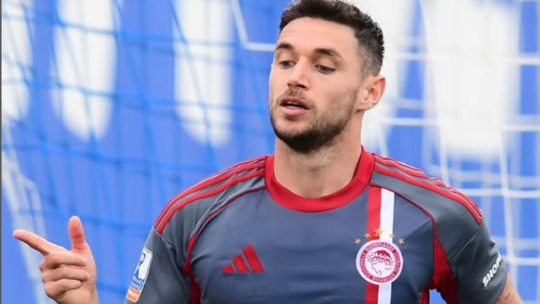 Роман Яремчук / Фото ФК Олимпиакос Роман Яремчук / Фото ФК Олимпиакос