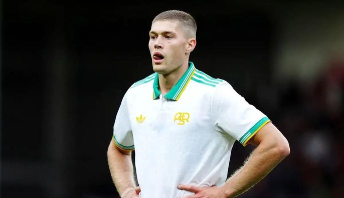 Довбик помітно втратив у ціні, Маліновський не здає позицій – Transfermarkt оновив вартість українців у Серії А