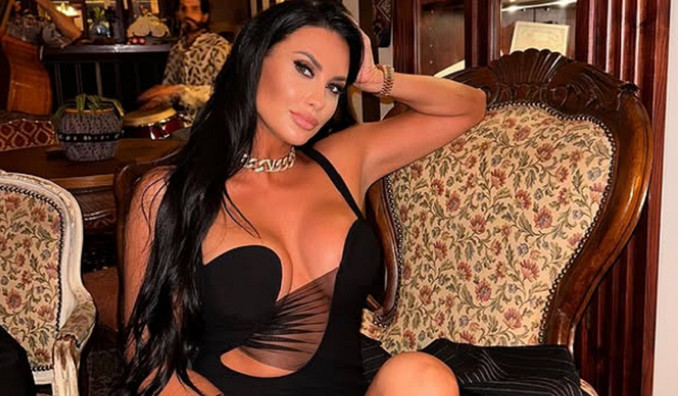 Екс-зірка Динамо фанатіє від моделі у купальнику – Міс Хорватія похвалилася всім у мережі (ФОТО)