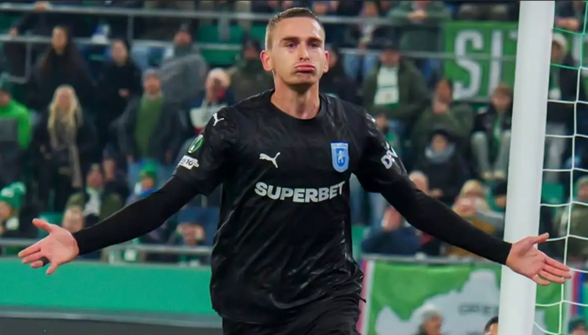 Олександр Романчук / фото: ФК Універсітатя Крайова