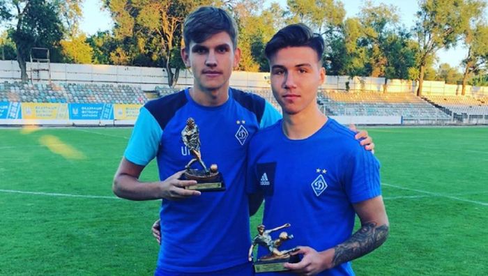 Экс-хавбек Динамо официально нашел себе новый клуб в Украине Экс-хавбек Динамо официально нашел себе новый клуб в Украине