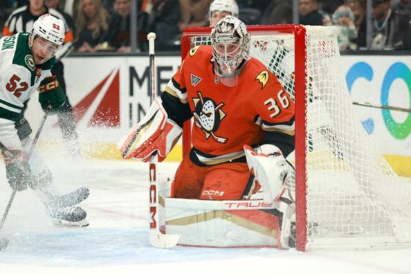 НХЛ: розгромні перемоги Юти і Вашингтона, три шайби за хвилину від Філадельфії